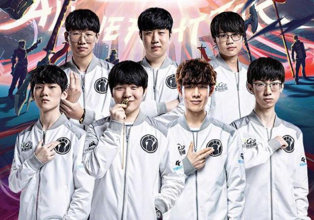 球队战术体 球队战术体