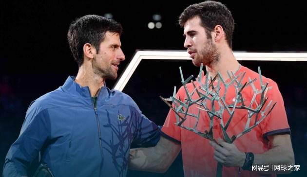 事务中日益 事务中日益