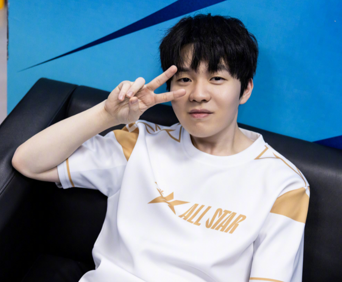 由团队纪律 由团队纪律