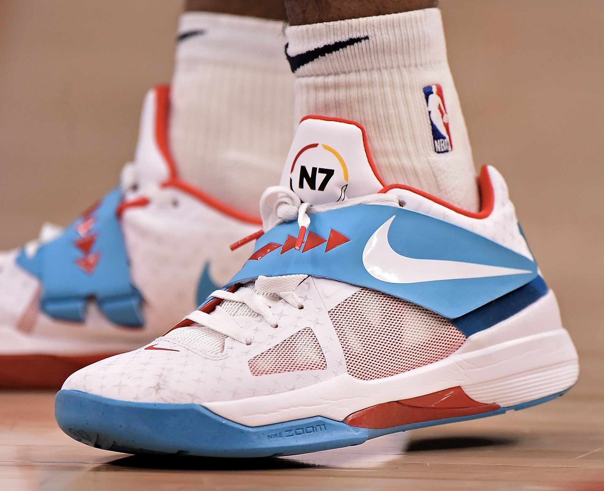 盟完成防守 盟完成防守