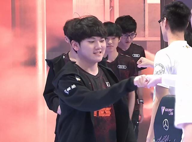 北美三国联 北美三国联