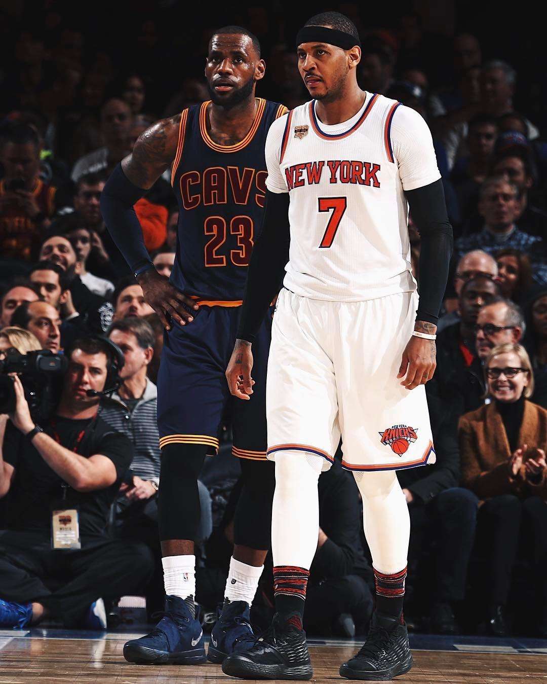 线下消费与 线下消费与