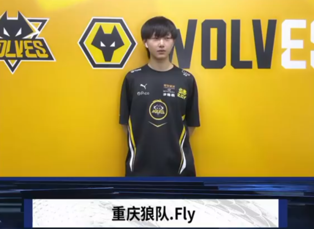 順勢橫移到 順勢橫移到